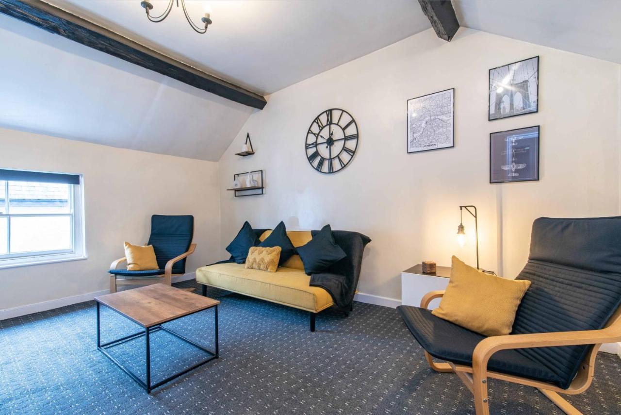 Characterful 2 Bedroom Apartment - Central Location Castle Donington Extérieur photo