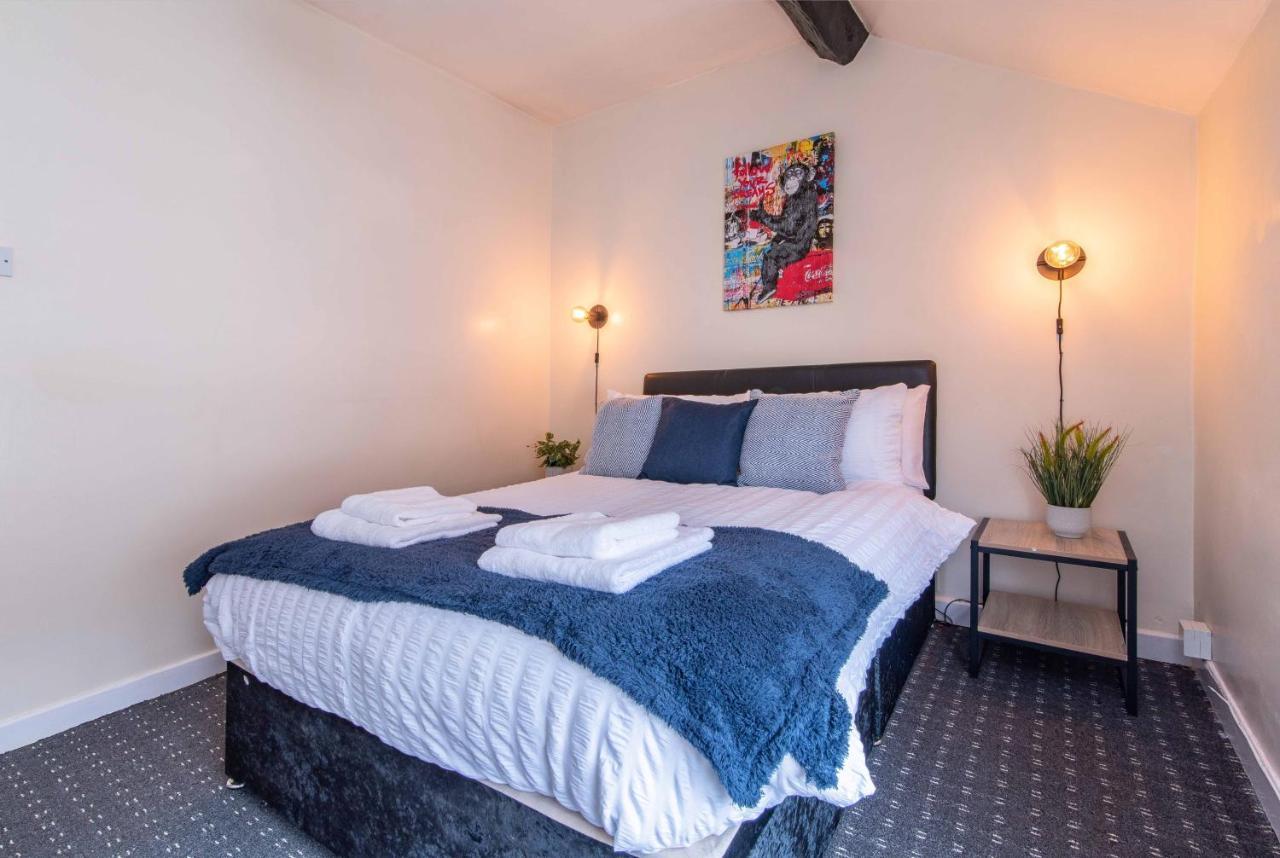 Characterful 2 Bedroom Apartment - Central Location Castle Donington Extérieur photo